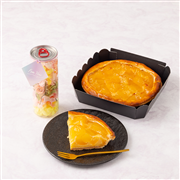 【お花のギフト】果肉たっぷり国産りんごのアップルパイ